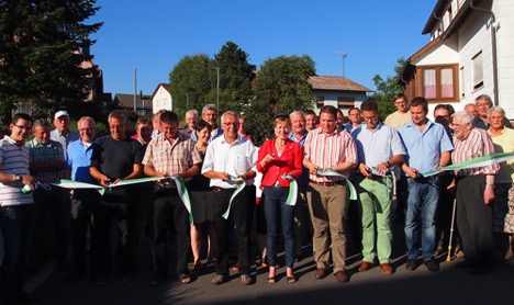 NZ Einweihung Strassen Muelben