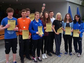 Dritter Platz beim 24-Stunden-Schwimmen