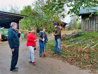 NABU Waldbrunn erhält Streuobstwiesen