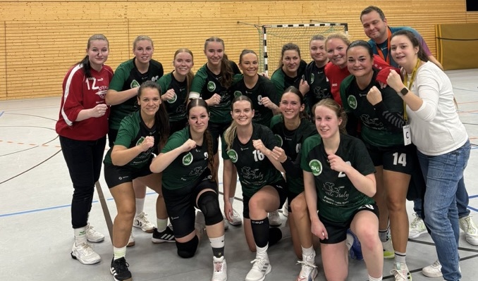 Handballerinnen gewinnen erstes Heimspiel